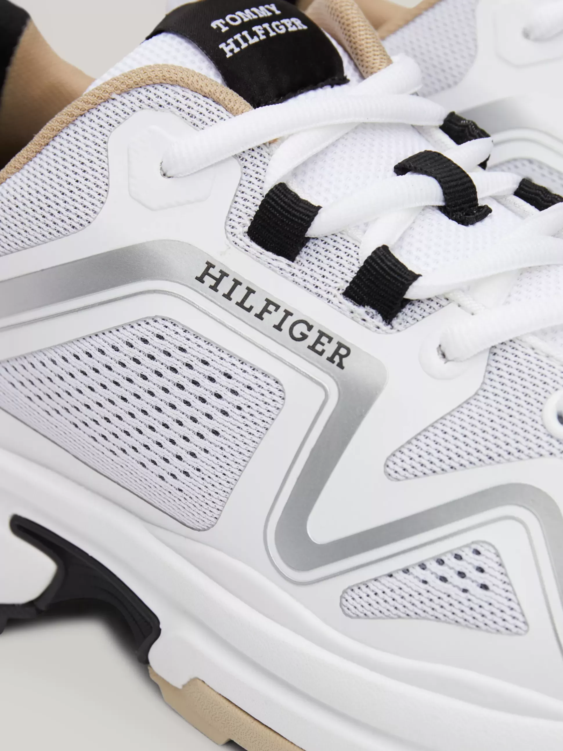 Tommy Hilfiger White Trainers | Sneakersy^Dzianinowe Buty Sportowe Z Podeszwą Vibram Z Protektorem