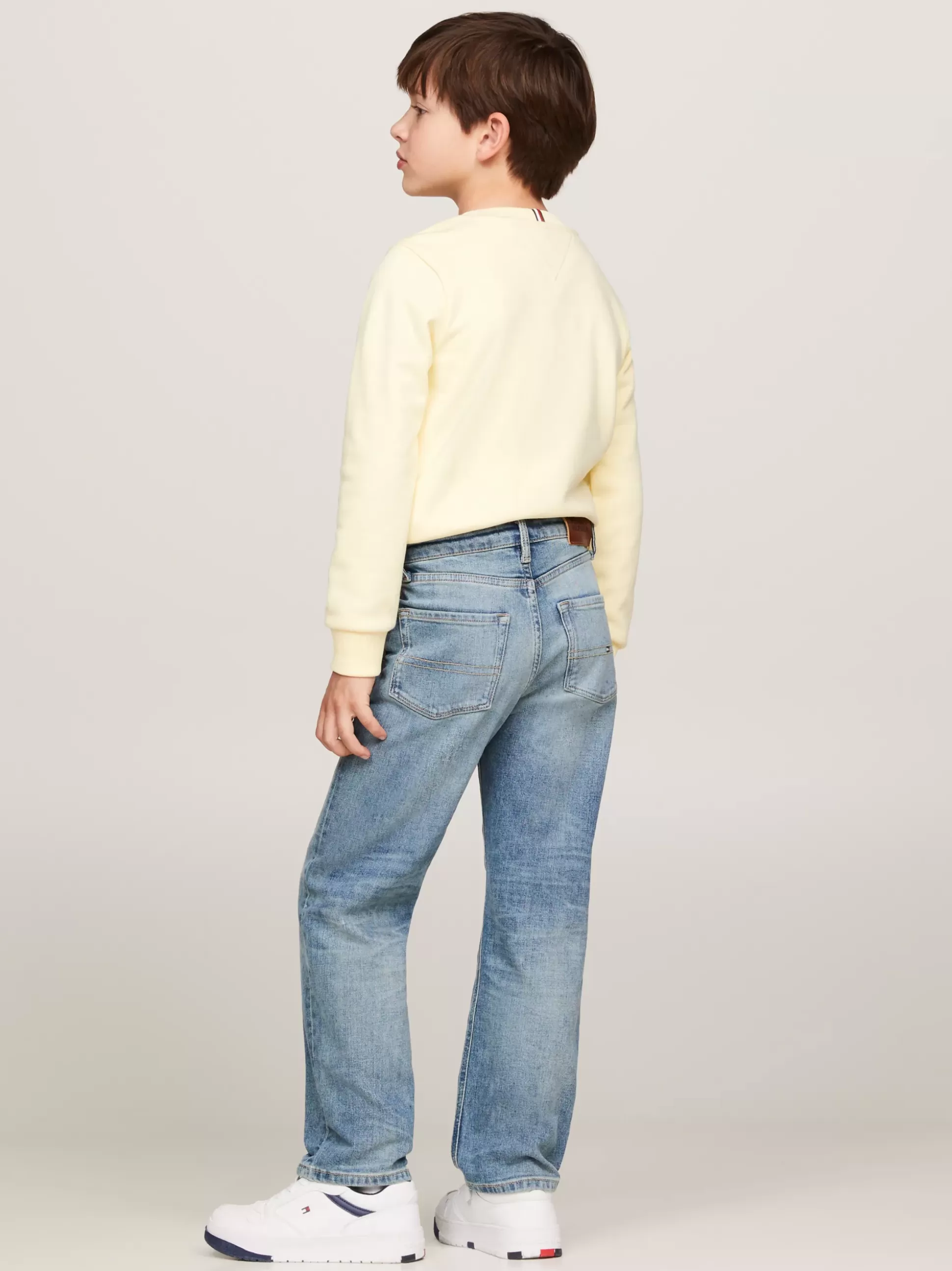Dzieci Tommy Hilfiger Jeansy^Jeansy O Luźnym Kroju W Kolorystyce
