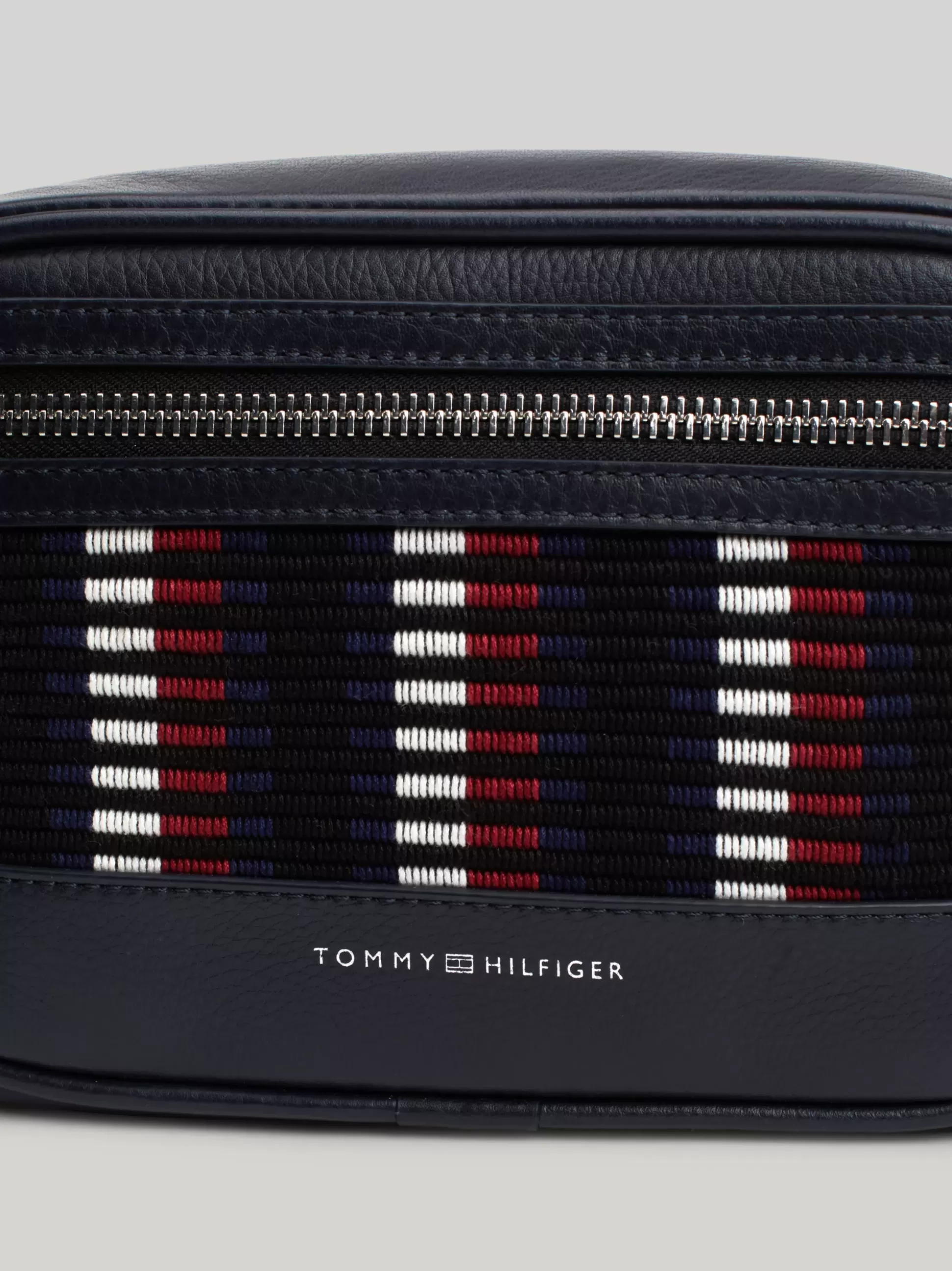Tommy Hilfiger Torebki Na Pasku^Skórzana Torba Na Aparat Corporate