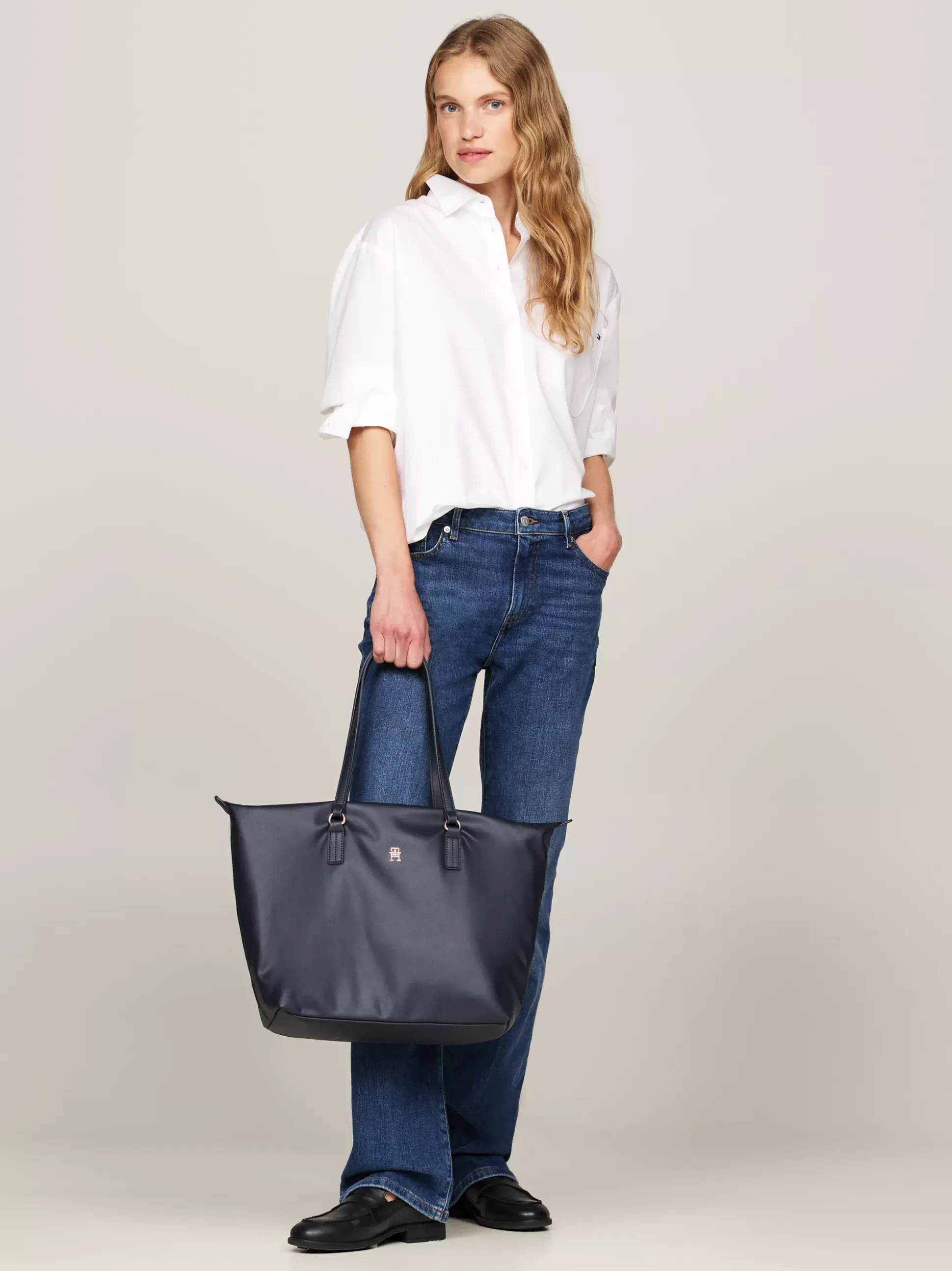 Tommy Hilfiger Torebki Tote^Torba Typu Tote Z Plakietką Z Monogramem TH