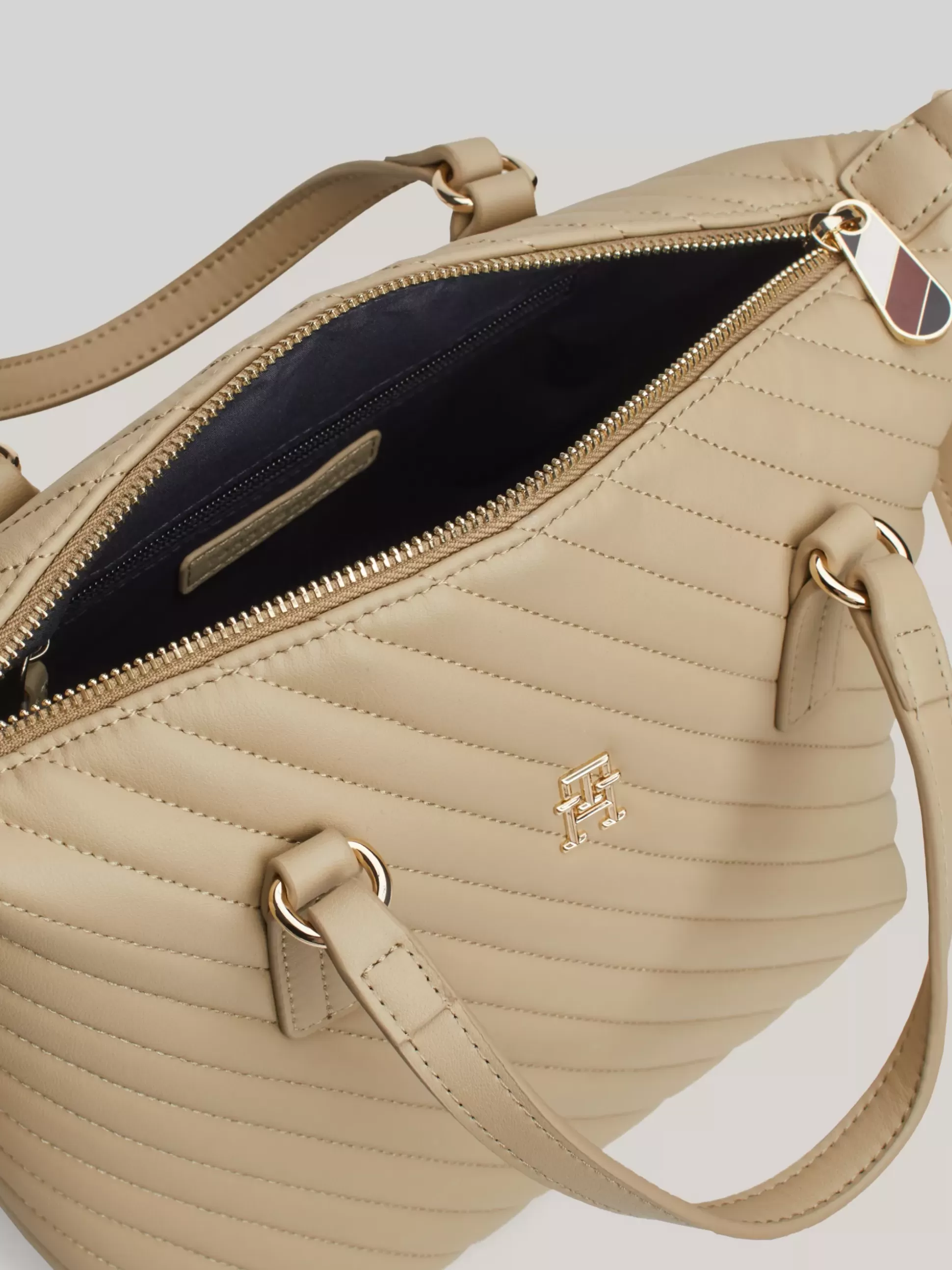 Tommy Hilfiger Torebki Tote^Torba Typu Tote Z Przeszyciami TH Monogram