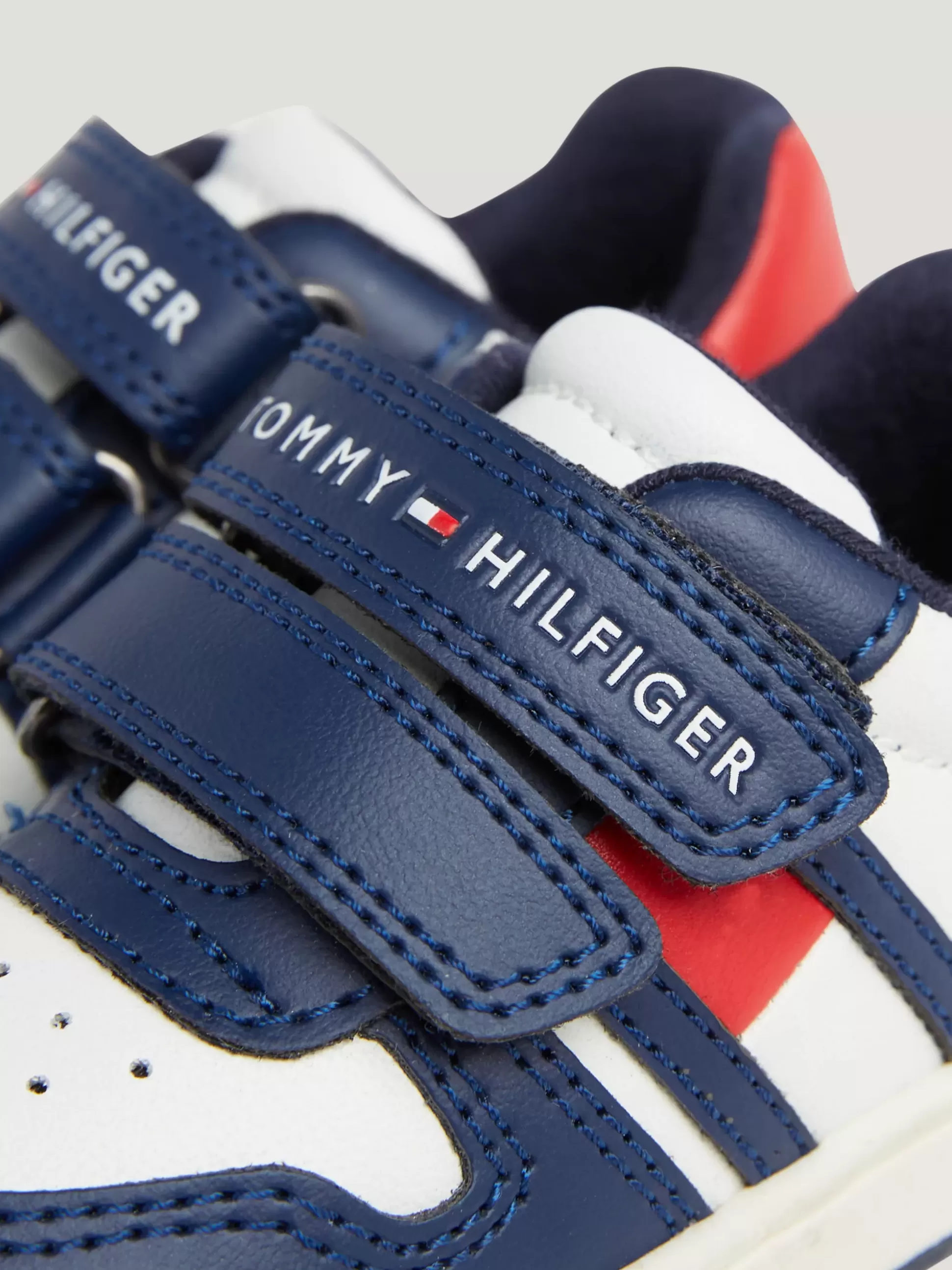Dzieci Tommy Hilfiger Obuwie I Akcesoria^Zapinane Na Rzep Buty Sportowe W Bloki Kolorów